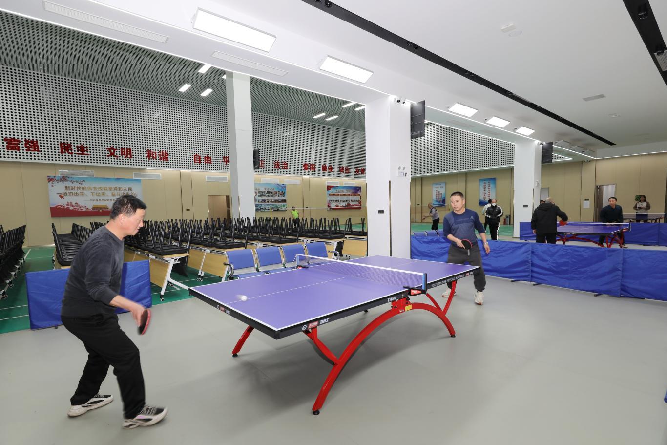 銅川礦業(yè)公司下石節(jié)煤礦文化活動(dòng)中心。